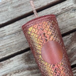 Starbucks holiday 2021 Tumbler cup (rose gold) Venti *sold out*